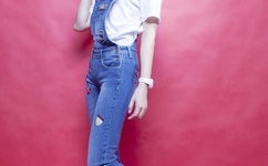 体育生爽擼又大又粗的雞巴漫画